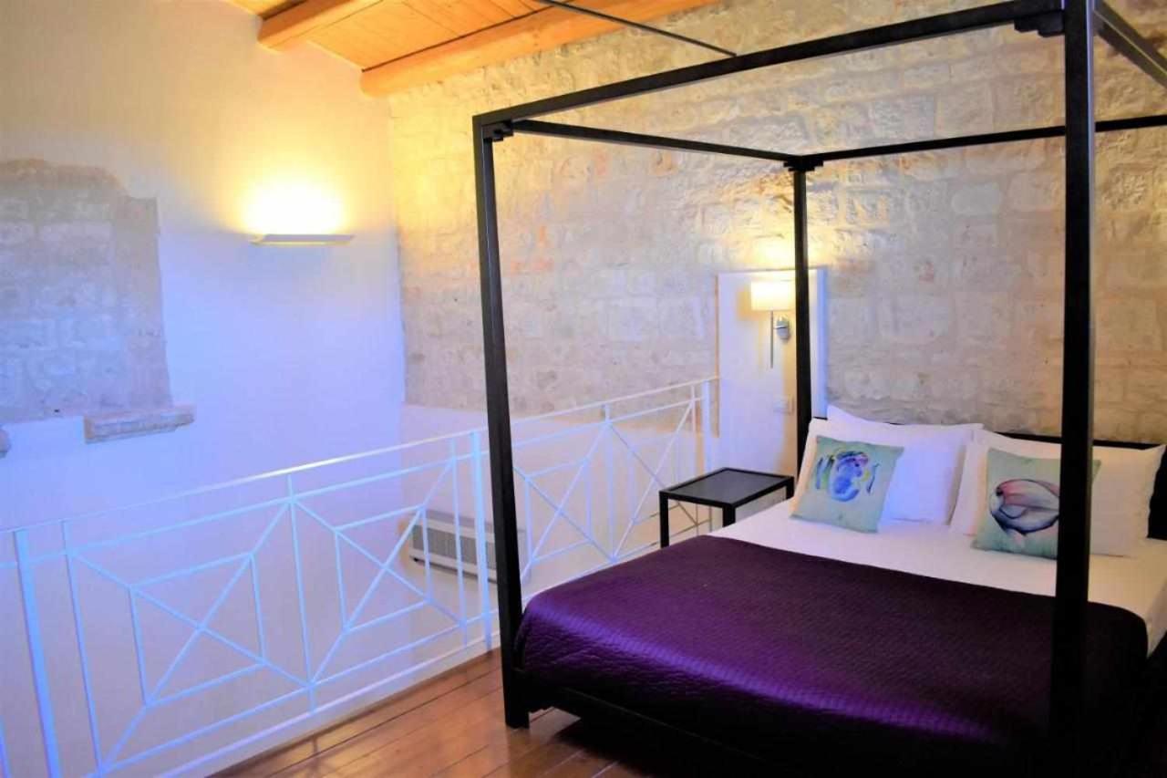 Torre Dantona Country Suites Pozzallo Exterior photo