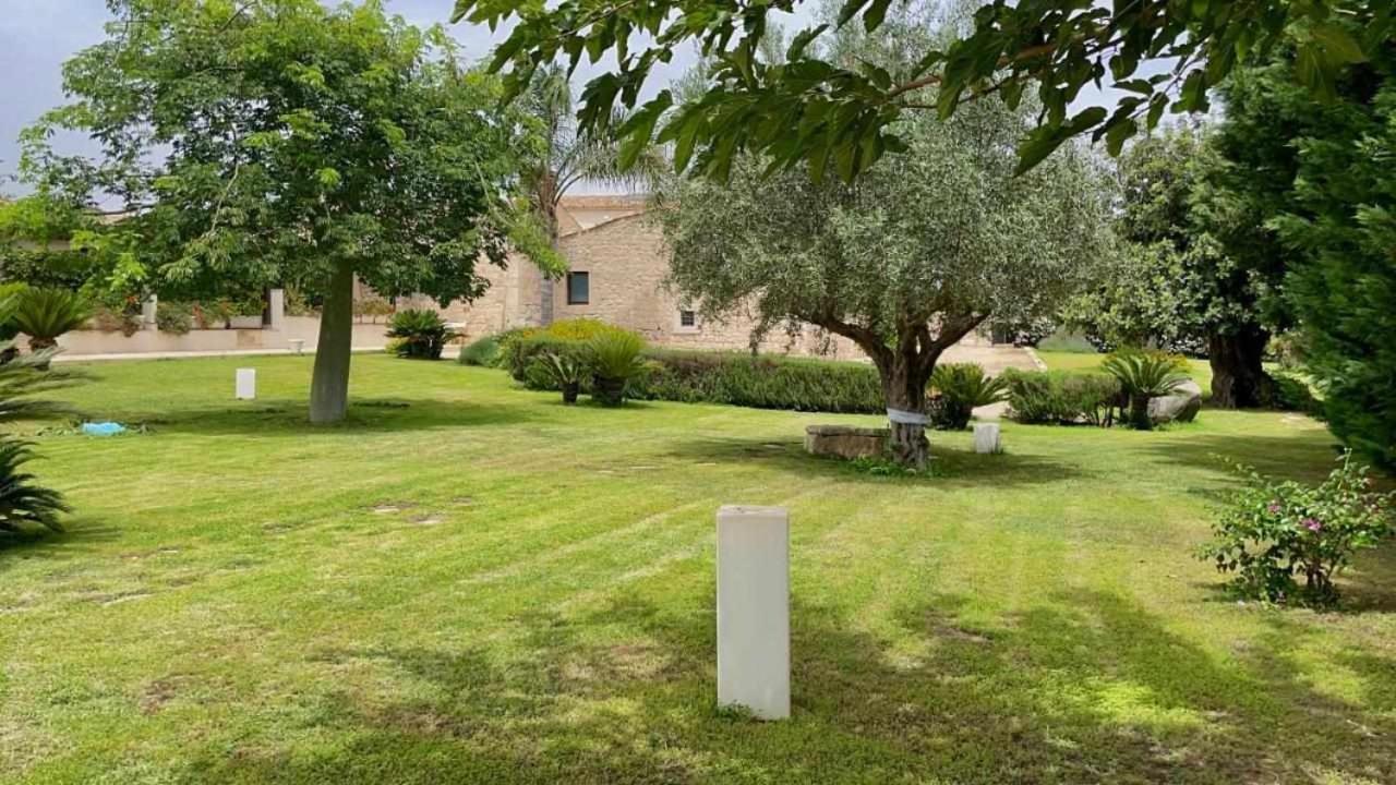 Torre Dantona Country Suites Pozzallo Exterior photo